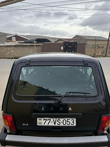 vaz buferi: VAZ (LADA) 4x4 Niva: 1.7 l | 2018 il 79000 km Ofrouder/SUV — 7