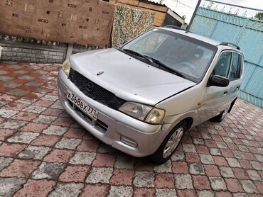 срочно в связи с переездом: Mazda Demio: 2002 г., 1.3 л, Механика, Бензин, Хэтчбэк