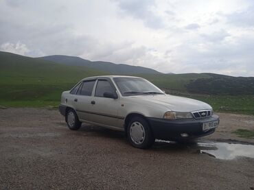 тико авто унаа: Daewoo Nexia: 2006 г., 1.6 л, Механика, Бензин, Седан