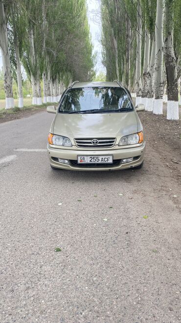 аварийные пассат: Toyota Ipsum: 2000 г., 2 л, Автомат, Бензин, Минивэн