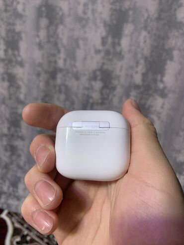 вещи из кореи: Нашел оригинальные AirPods 4 Просто так не беспокоить! Отдам хозяину