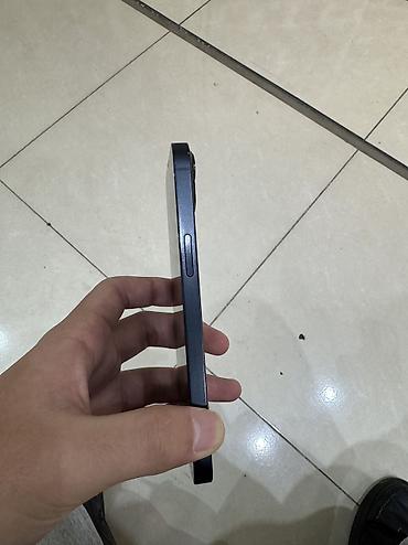 Apple iPhone: IPhone 13, Б/у, 128 ГБ, Midnight, Защитное стекло, Чехол, Кабель, 75 % — 2