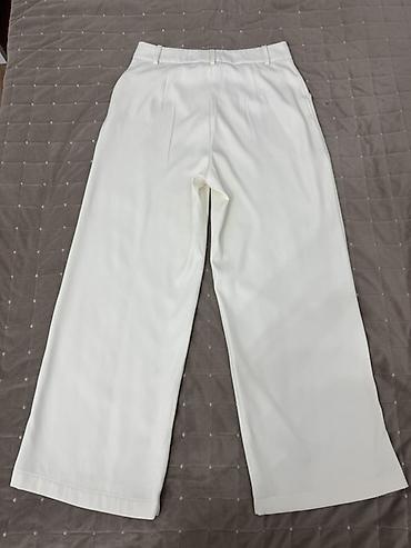 ağ şalvar: Ağ rəngli qadın şalvarı - Kəsim: düz, geniş balaqlı (wide-leg) - Bel — 2