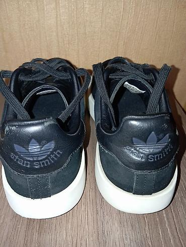 Жеке буюмдар: Кроссовкалар, 39, Adidas, Колдонулган, түсү - Кара, Өзү алып кетүү — 3