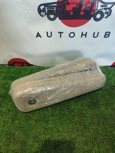 кузов портер 2: Подлокотник Mitsubishi Chariot N84 2 2002 (б/у)