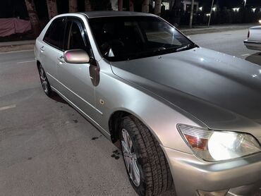 Toyota: Toyota Altezza: 2000 г., 2 л, Автомат, Бензин, Седан — 8