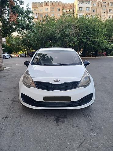 kredit vaz 2106: Kia Rio: 1.4 l | 2012 il Sedan — 1