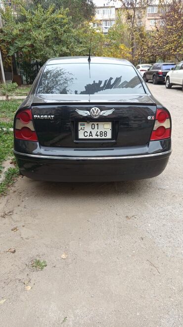 Volkswagen: Volkswagen Passat: 2 l | 2002 il Sedan — 5