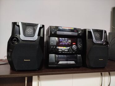 купить бу музыкальный центр: Продаю недорого Panasonic музыкальный центр есть AUX есть и другие муз