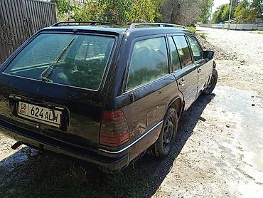 Транспорт: Mercedes-Benz W124: 1989 г., 2.3 л, Механика, Бензин, Универсал — 3