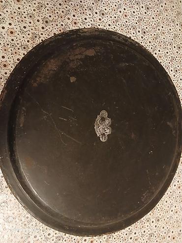 tar qabi: Qədim Rusiya dövrünə aid böyük antik metal məcməyi – 68×68 sm. Antik — 2