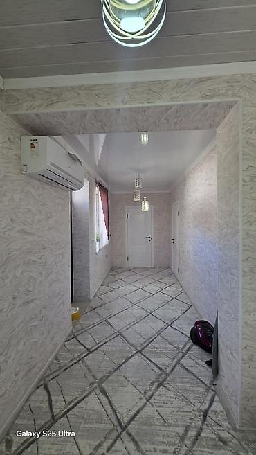 Продажа коттеджей и домов: 6 комнат и более, 200 м², 6 соток, Гулбаар, Собственник — 11
