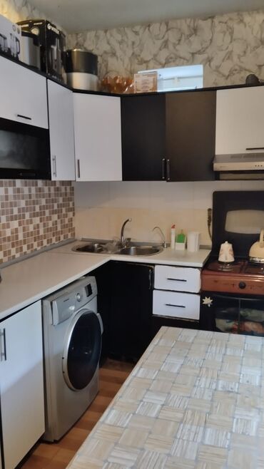 sade metbex mebelleri: Metbex mebeli 280 Azn. aolcu 3.60*1.40. Ustunde hecne