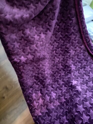 deve yunu yorgan: Yeni Böyüklər üçün Polyester Yorğan