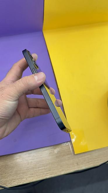 Apple iPhone: IPhone 13, Б/у, 256 ГБ, 95 % — 10