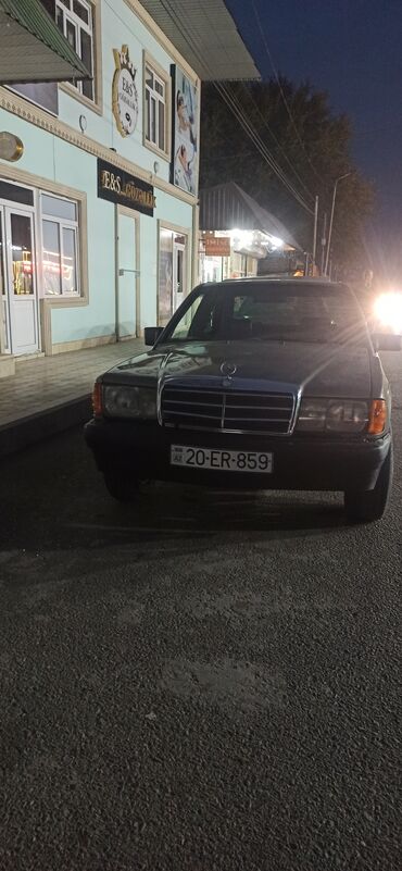 бампер опель вектра б: Mercedes-Benz 190 (W201): 1.8 l | 1990 il Sedan