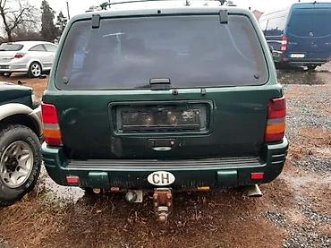 suv vozila: JEEP GRAND CEEROKE 5.9 2KOM STRANCI | Proverite istoriju vozila Da — 3
