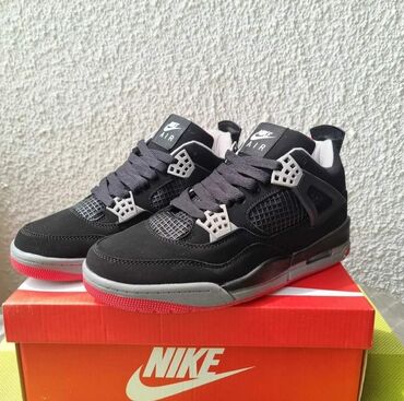 Women's Sneakers and athletic shoes: 46 — 12