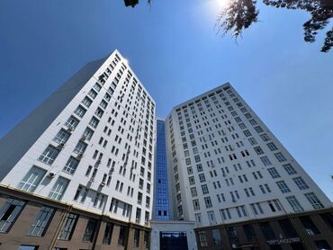 срочно продаётся 1 комнатная квартира в районе ошского рынка по улице кенсуйская: 3 комнаты, 99 м², Элитка, 9 этаж, ПСО (под самоотделку)
