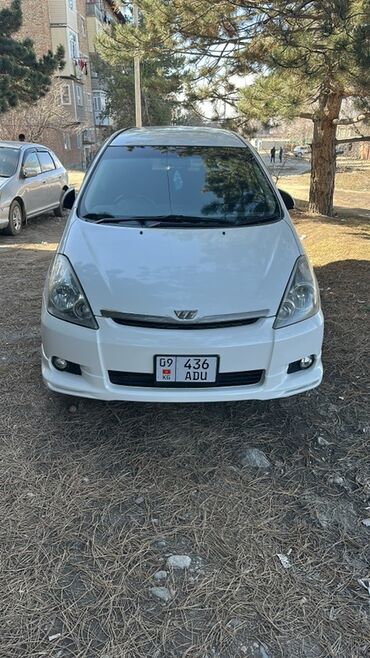 машины в расрочку: Toyota WISH: 2004 г., 1.8 л, Автоматические, Бензин, Минивэн