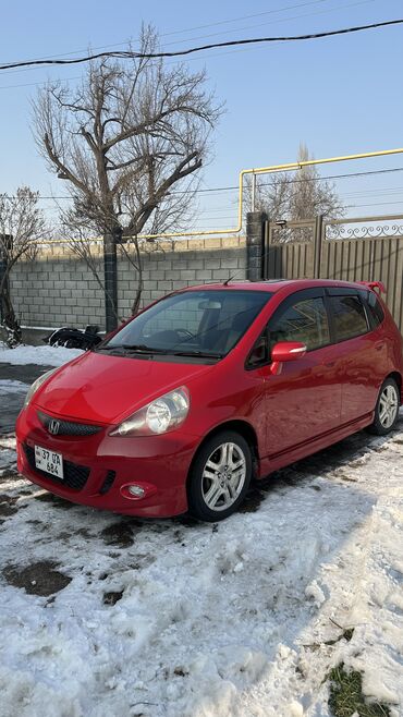 хонда жоз: Honda Fit: 2004 г., 1.5 л, Вариатор, Бензин, Хетчбек