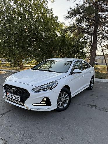 Hyundai: Hyundai Sonata: 2023 г., 2 л, Автомат, Газ, Седан — 1