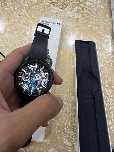 samsung watch 1: Samsung Galaxy Watch6 Classic ağıllı saat - Rəng: qara - Korpus — 2