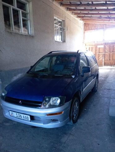 митсубиси деомант: Mitsubishi Space Runner: 1999 г., 2 л, Механика, Бензин, Минивэн