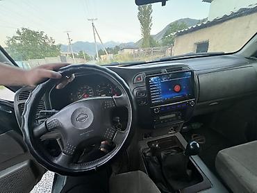 Унаа сатуу: Nissan Patrol: 2003 г., 3 л, Кол менен иштөөчү, Дизель, Жол тандабас — 7