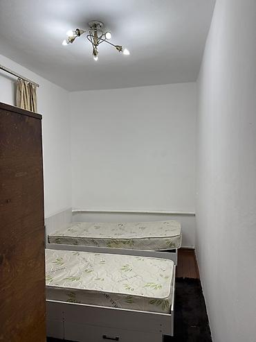 Долгосрочная аренда комнат: Однокомнатная квартира сдаю аренда 20 000 сом коммунальные услуги — 1