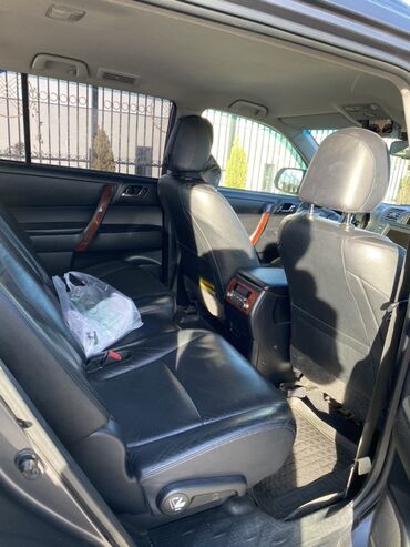 Toyota: Toyota Highlander: 2011 г., 3.5 л, Автомат, Бензин, Кроссовер — 9