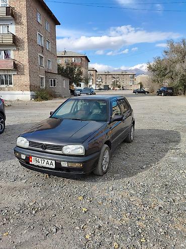 уто 404: Volkswagen Golf: 1994 г., 1.6 л, Механика, Бензин, Хэтчбэк — 4