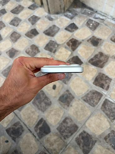 iphone 17 2 ci el: IPhone 17 Pro, 256 GB, Gümüşü, Barmaq izi — 2