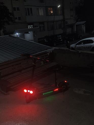 Elektrikli samokatlar: Elektrikli skuter – oturacaqlı, güclü işıqlandırmalı şəhər modeli - — 3