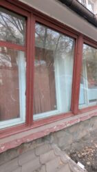 пол деревянный: Готовое деревянное окно, Тип окна: Витражные, Без установки