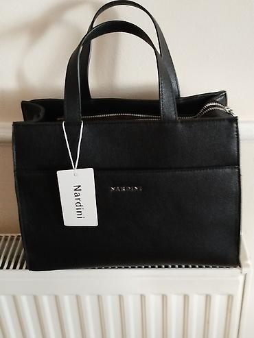 Ženska torba Nardini – elegantna crna tote/šoper torba - Brend
