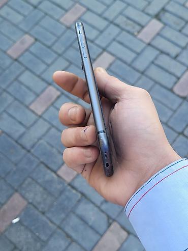 iponalar: IPhone 8, 64 GB, Qara, Barmaq izi — 3