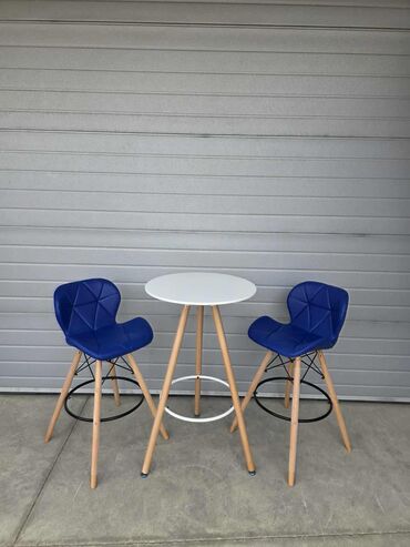 Ostalo: Stolice 9000 — 16