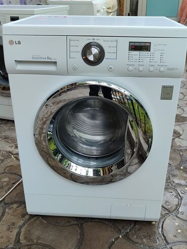 продаю автомат стиральная машина: Стиральная машина LG, Б/у, Автомат, До 6 кг, Компактная