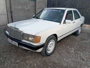 Mercedes-Benz 190: 1987 г., 2 л, Механика, Бензин, Седан