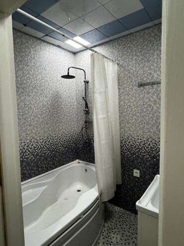 Günlük kirayə mənzillər: 2 otaqlı, Xətai r. r-nu — 5