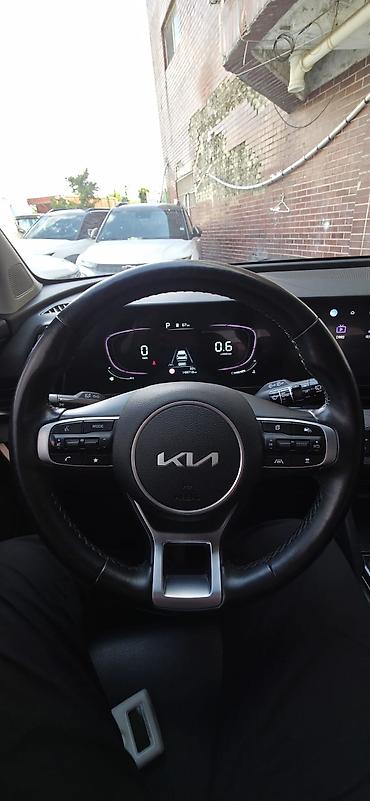Продажа авто: Kia Sportage: 2022 г., 1.6 л, Бензин — 9
