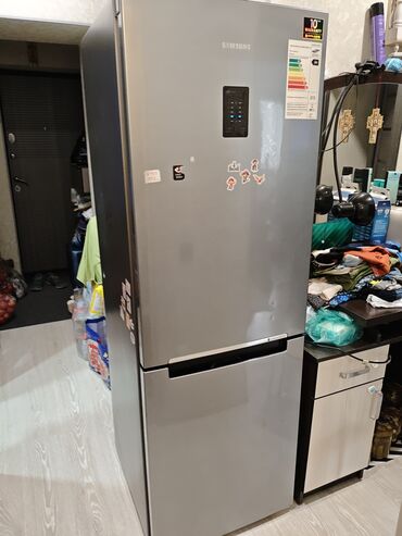 холодильники куплю: Холодильник Samsung, Б/у, Двухкамерный, No frost, 58 * 178 * 64