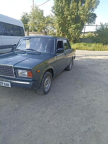 lada 2105: ВАЗ (ЛАДА) 2107: 2010 г., 1.6 л, Механика, Бензин, Седан — 2