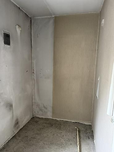 4 к кв: 3 комнаты, 85 м², 106 серия, 1 этаж, Требуется ремонт — 8