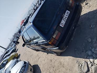 Volkswagen: Volkswagen Passat Variant: 1990 г., 1.8 л, Механика, Бензин, Универсал — 4
