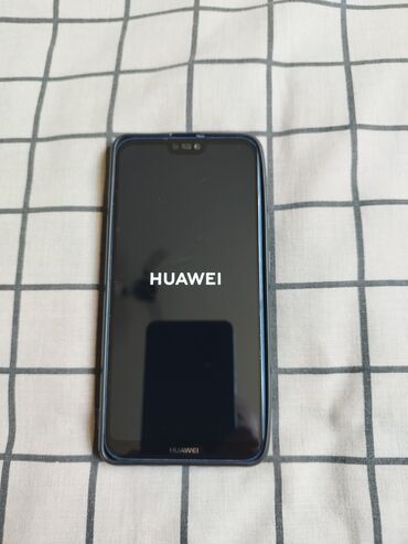 мобильный телефон fly ff247 черный: Huawei P20 Lite, Колдонулган, 64 ГБ, түсү - Көк, 2 SIM