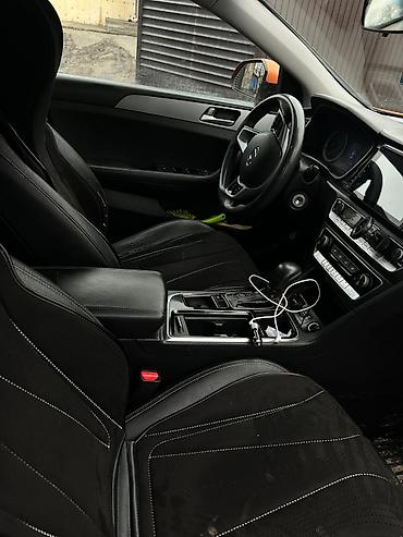 Hyundai: Hyundai Sonata: 2019 г., 2 л, Автомат, Газ, Седан — 11