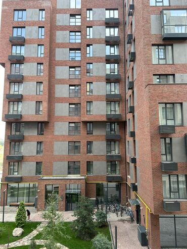 квартира пригороде: 3 комнаты, 117 м², Элитка, 3 этаж, ПСО (под самоотделку)