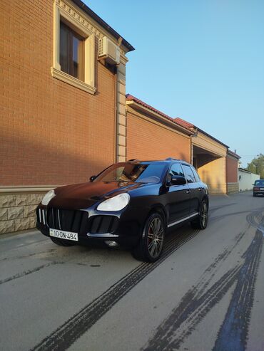 Porsche: Porsche Cayenne: 4.5 l | 2004 il 242000 km Ofrouder/SUV — 10